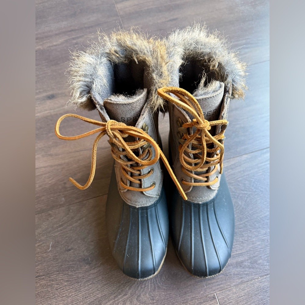 SPERRY Duck Boots like new